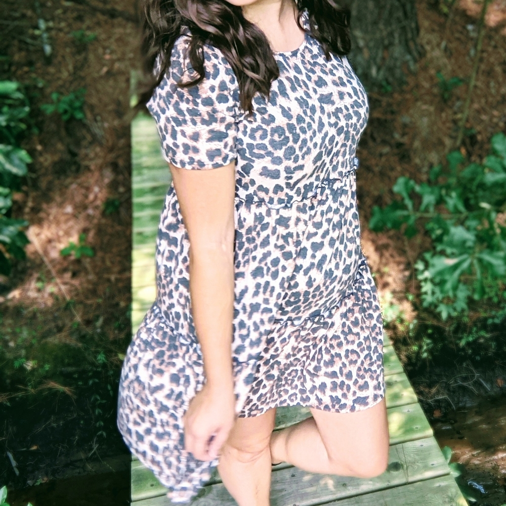 Leopard Dress with a slight ruffle detail